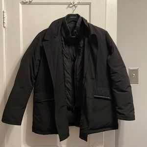 Tumi mens XL down jacket